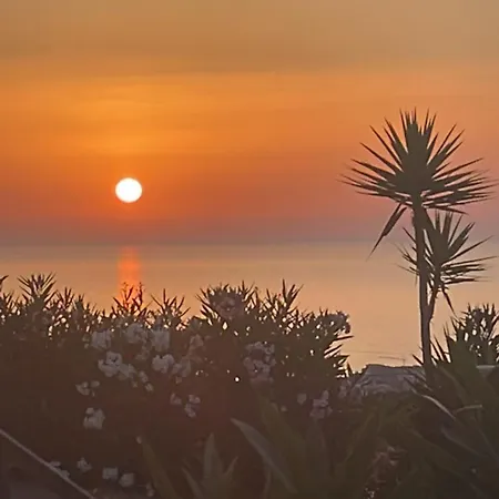 Da Marta Vista Mare Mozzafiato Isola Rossa דירה