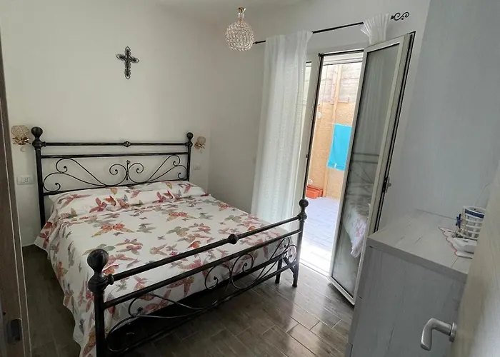 Da Marta Vista Mare Mozzafiato Isola Rossa Апартаменты